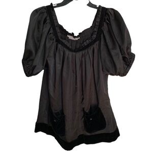 𝅺to The Max Vintage Black Pleated Puff Sleeve Top.